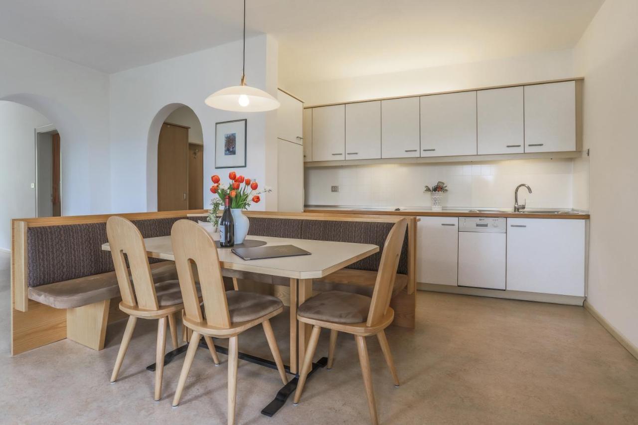מונטניה Residence Hof Am Keller מראה חיצוני תמונה